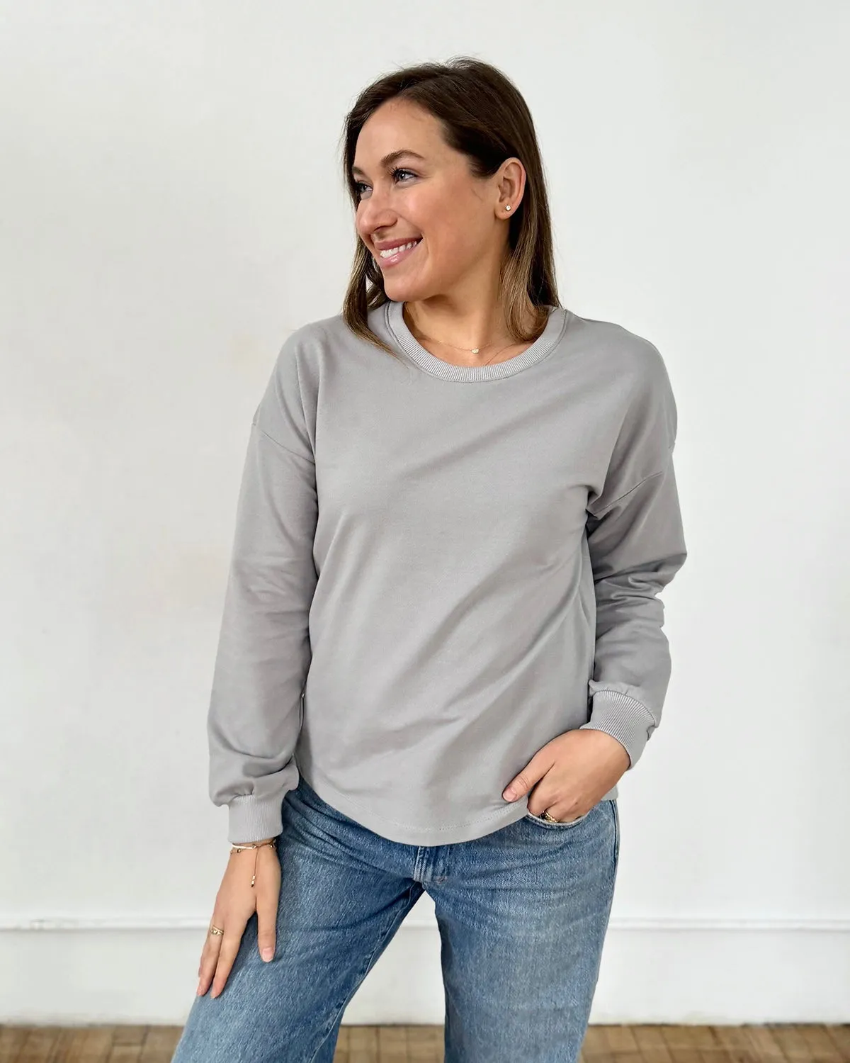 AKARI top in Ultimate Grey