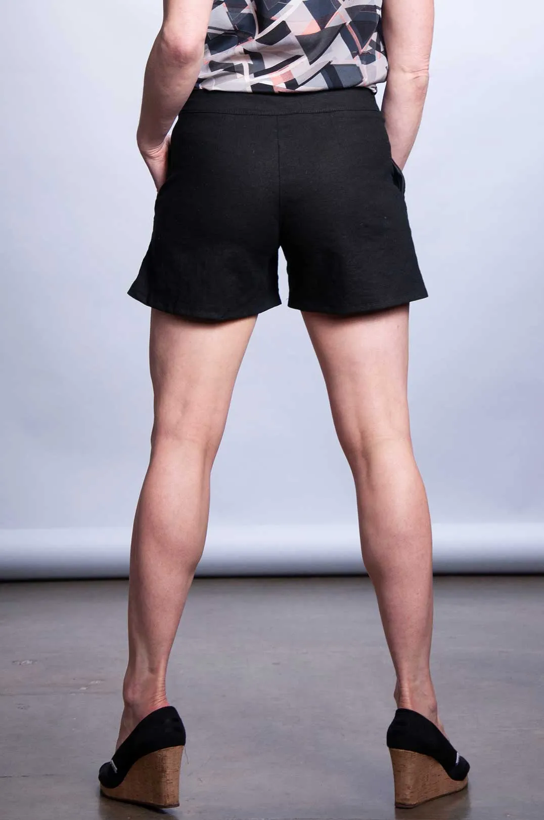 Frankie Short Short - Black Linen