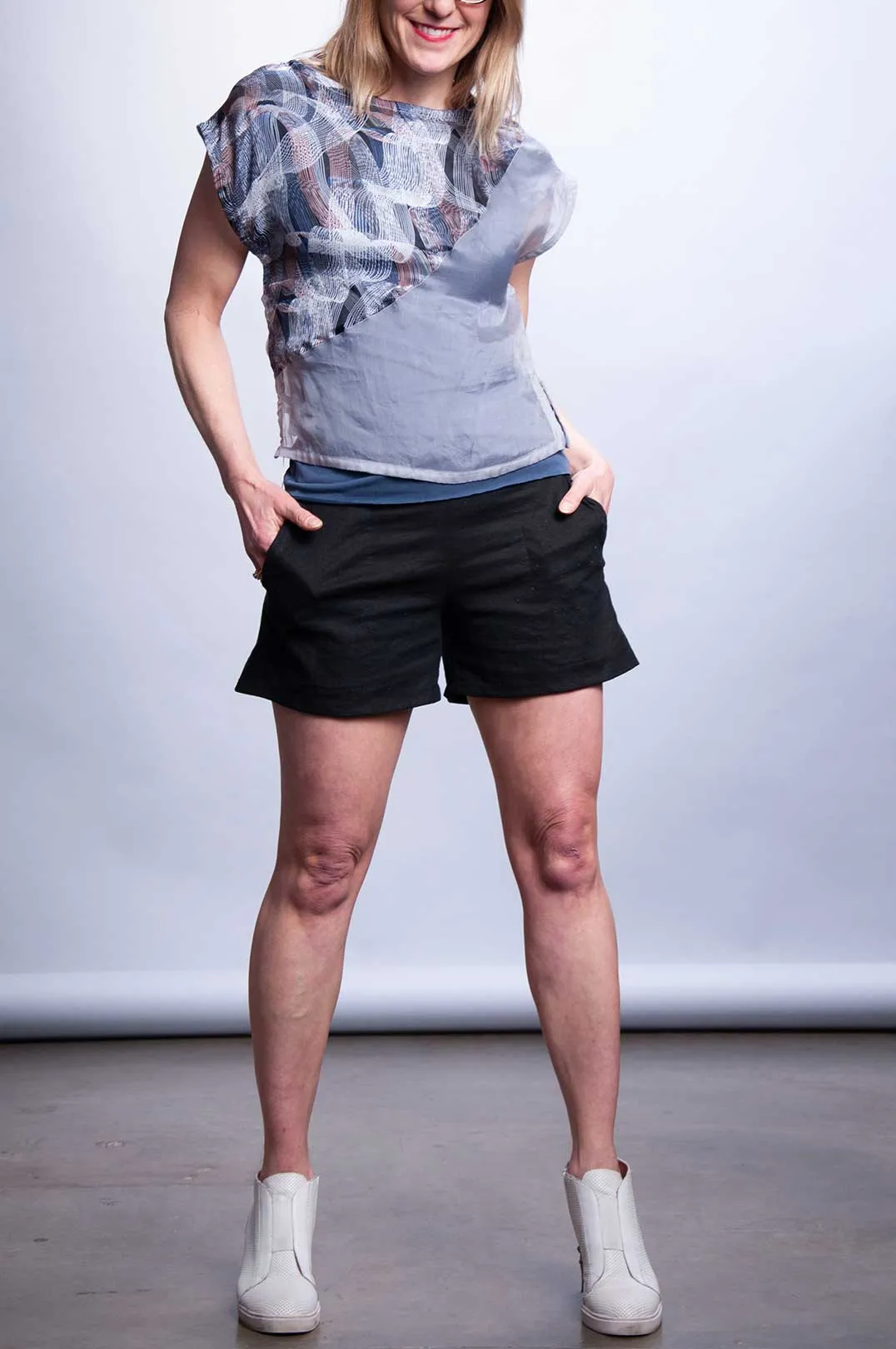 Frankie Short Short - Black Linen