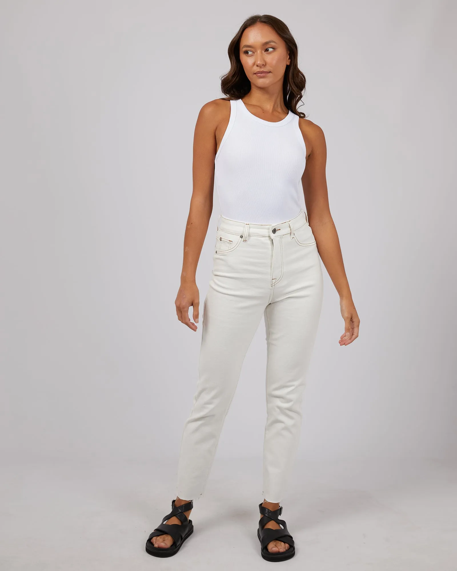Monica Mom Comfort Jean Vintage White
