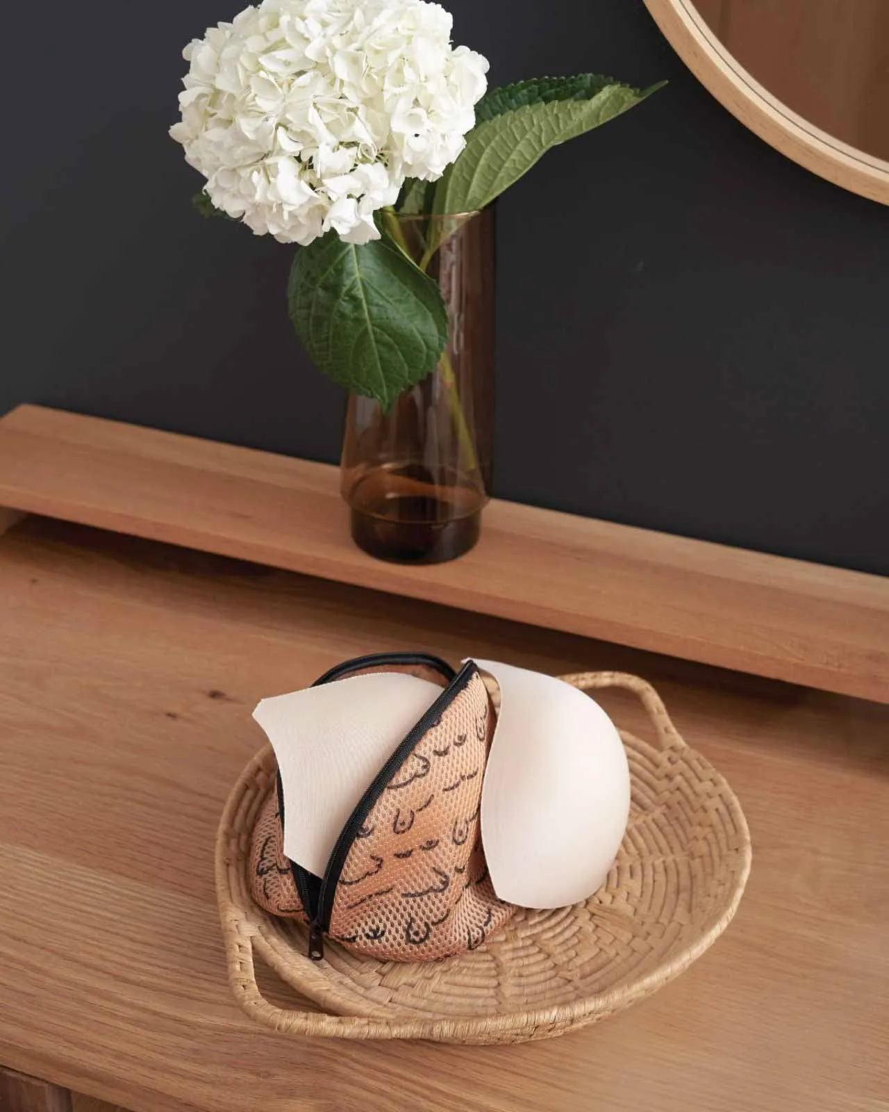 Set of F(oo)B inserts By AnaOno - Black and Champagne