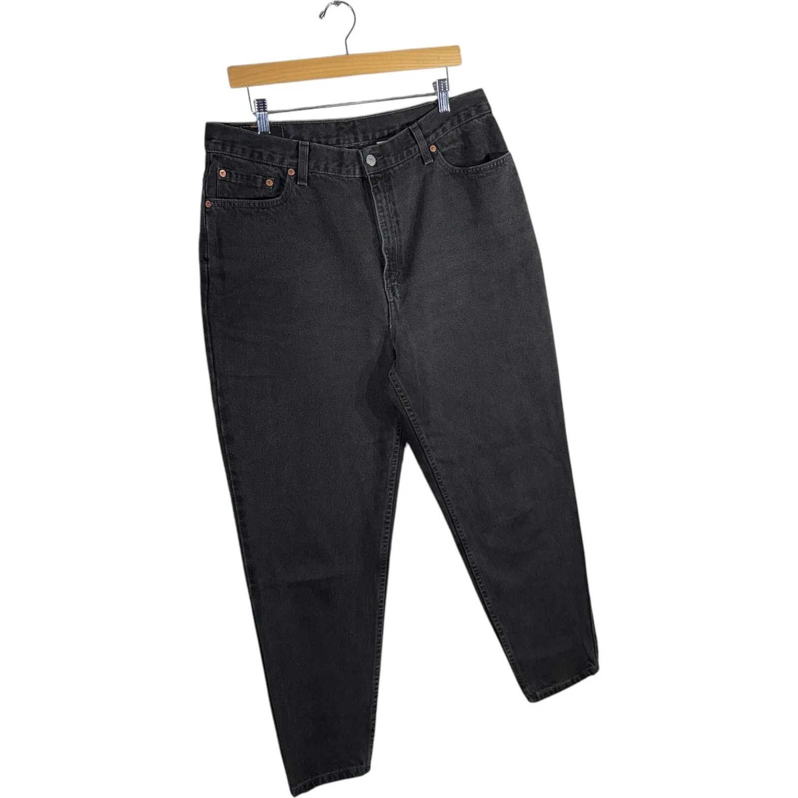 Vintage Levi's 550 Tapered Leg Jeans 18W