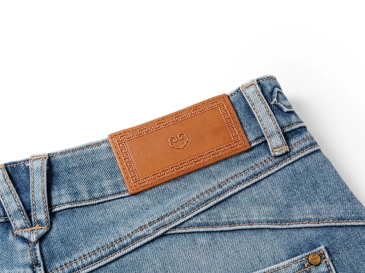 YAYING Tailored Slim Fit Jeans